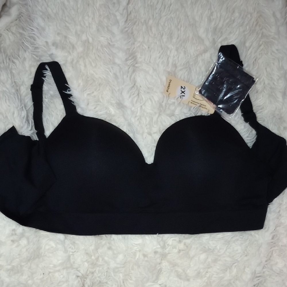 Elegant Black Full-Coverage Bra